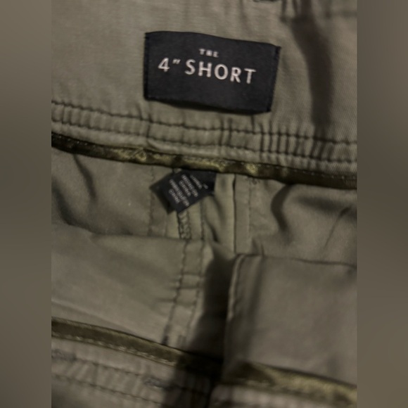 Cache Shorts Lot Of 4  Size 4P Petite, Black, Beige, White, Green Tie Waist - Picture 14 of 15